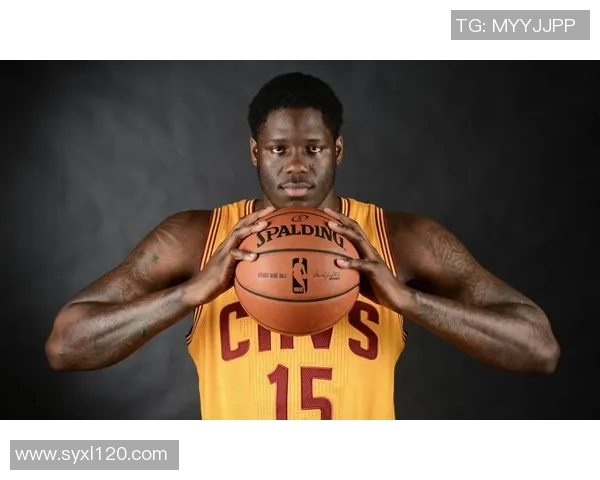 字母哥与戈贝尔的巅峰对决谁能在NBA赛场上笑到最后